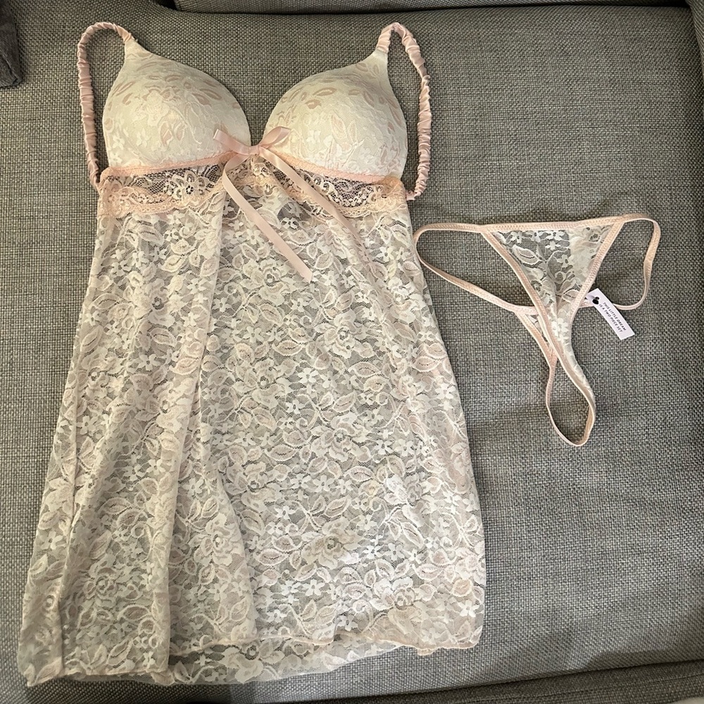 Brand new, never worn Lilac and London pink baby doll lingerie. Size small.